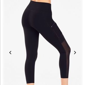 Fabletics High-Waisted Mesh Powerhold Capri